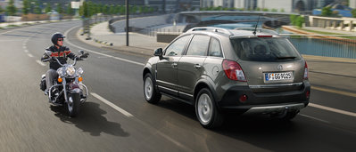 Opel_Antara_Exterior_View_992x425_an11_e02_005.jpg