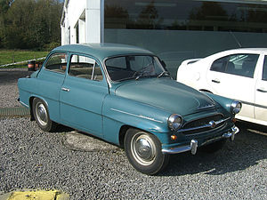 300px-Old_Škoda_Octavia.jpg